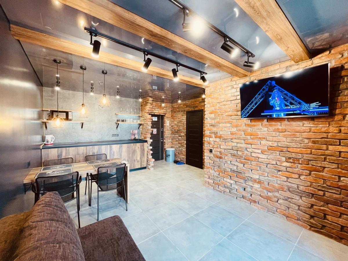Loft В River Park З Джакузі Dnipro Exterior photo